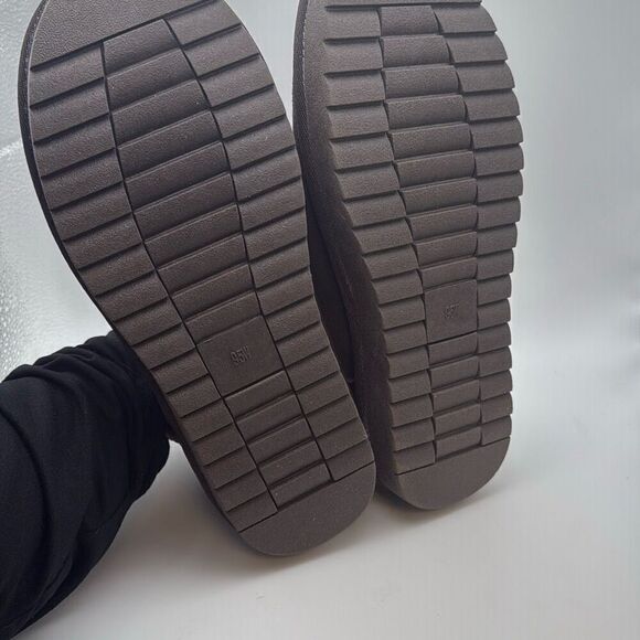 CUSHIONAIRE Women's COZY Genuine Suede Ankle Snow Boots SIZE 9.5 WIDE CHOCOLATE - Picture 7 of 7